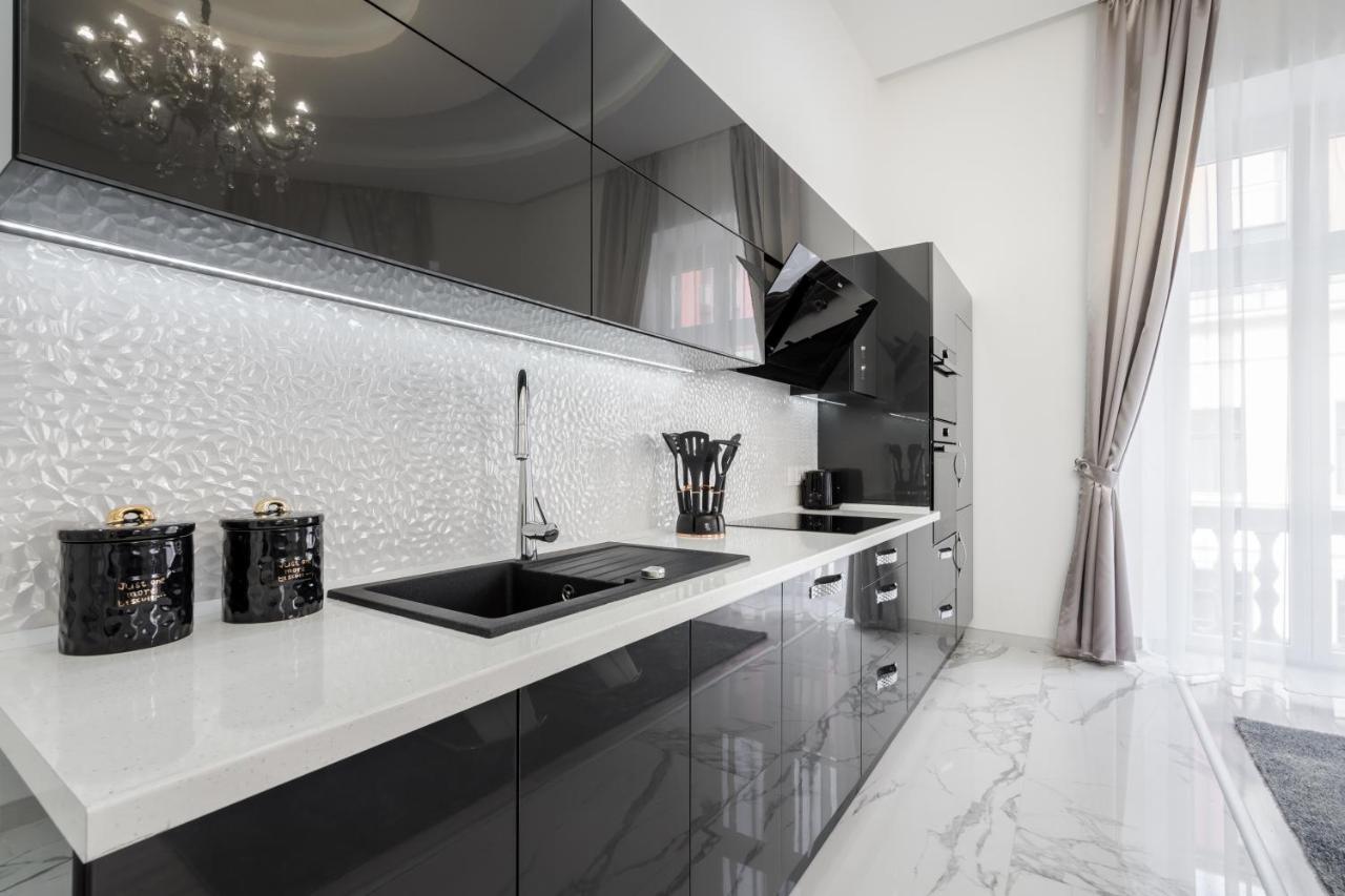 Kiraly 35 Luxury Apartment With Free Parking Budapest Exteriör bild