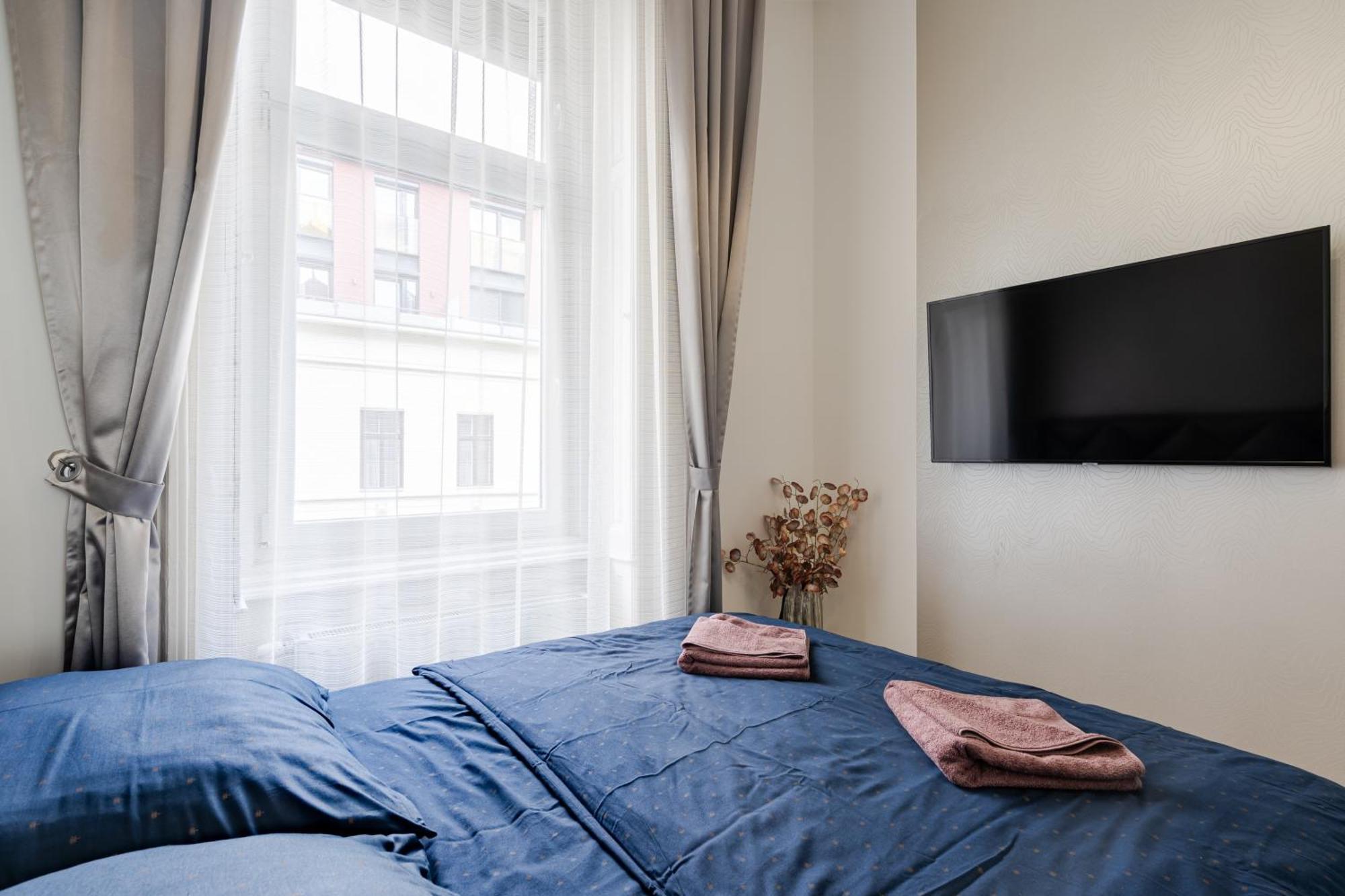 Kiraly 35 Luxury Apartment With Free Parking Budapest Exteriör bild