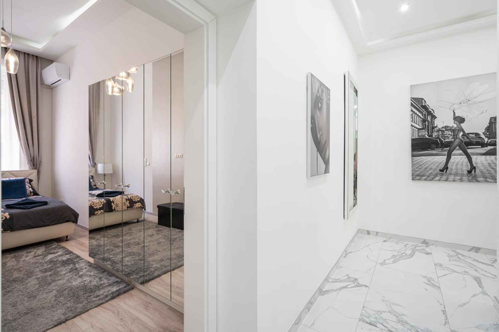 Kiraly 35 Luxury Apartment With Free Parking Budapest Exteriör bild